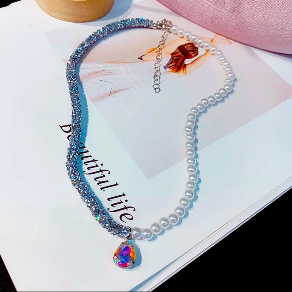 🌟 Pearl Crystals Two Tone Chain Necklace Choker